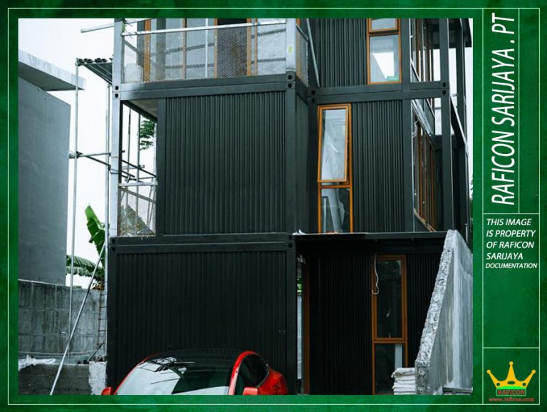 The-Green-Building-Container-Sandwich-House